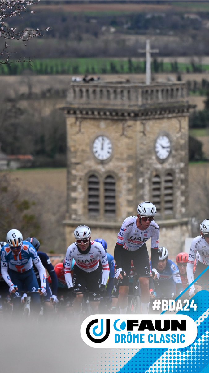 Boucles Drôme-Ardèche (@boucles_classic) on Twitter photo #BDA24 - 50 kilomètres avant l’arrivée et le <a href="/TeamEmiratesUAE/">@UAE-TeamEmirates</a> imprime le rythme en tête de peloton et l’échappée du jour a été reprise ! #BDA24 - 50 kilomètres avant l’arrivée et le <a href="/TeamEmiratesUAE/">@UAE-TeamEmirates</a> imprime le rythme en tête de peloton et l’échappée du jour a été reprise !