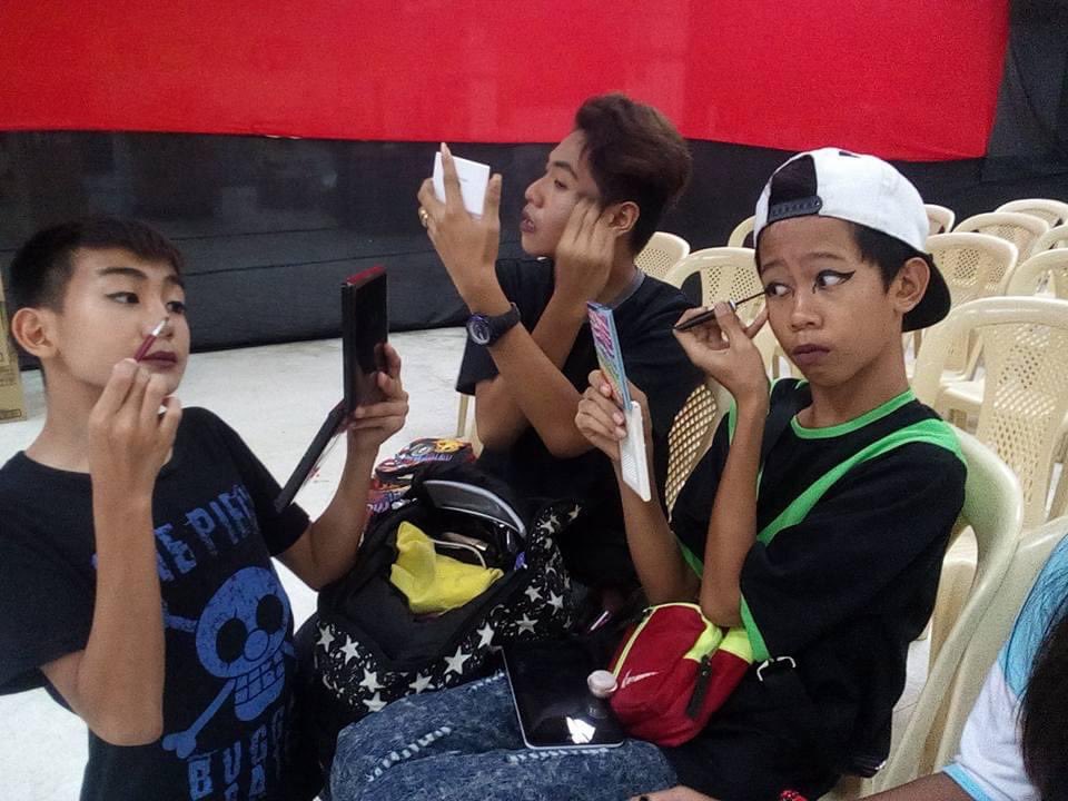 brotaminz's tweet image. The kyoshi warriors preparing for battle