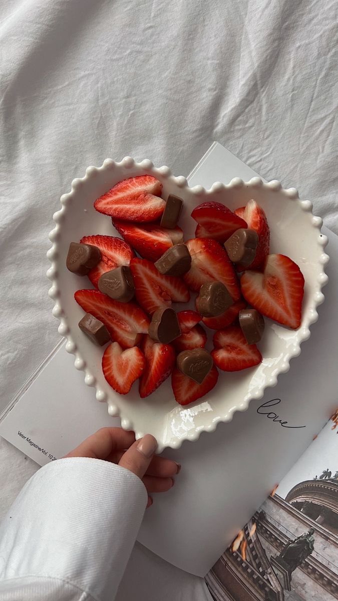 i3Moment's tweet photo. 🍓 https://t.co/733VOBo5YD