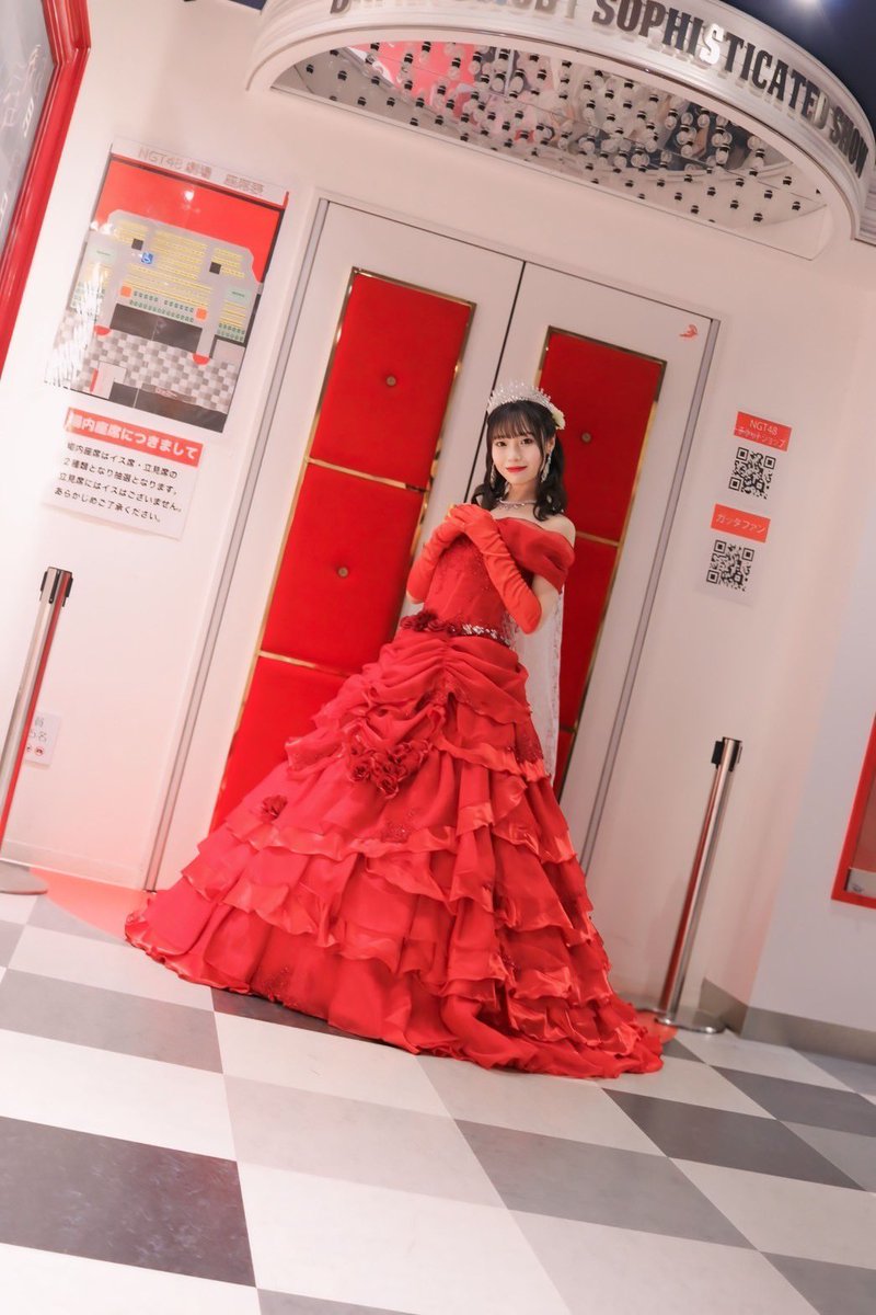 saaya_kawagoe48's tweet photo. 卒業公演が終わりました💭
素敵な景色を見せてくれてありがとう！
最高に楽しいラストステージでした🥀💎
 #川越紗彩卒業公演 https://t.co/d4iFGBEm65
