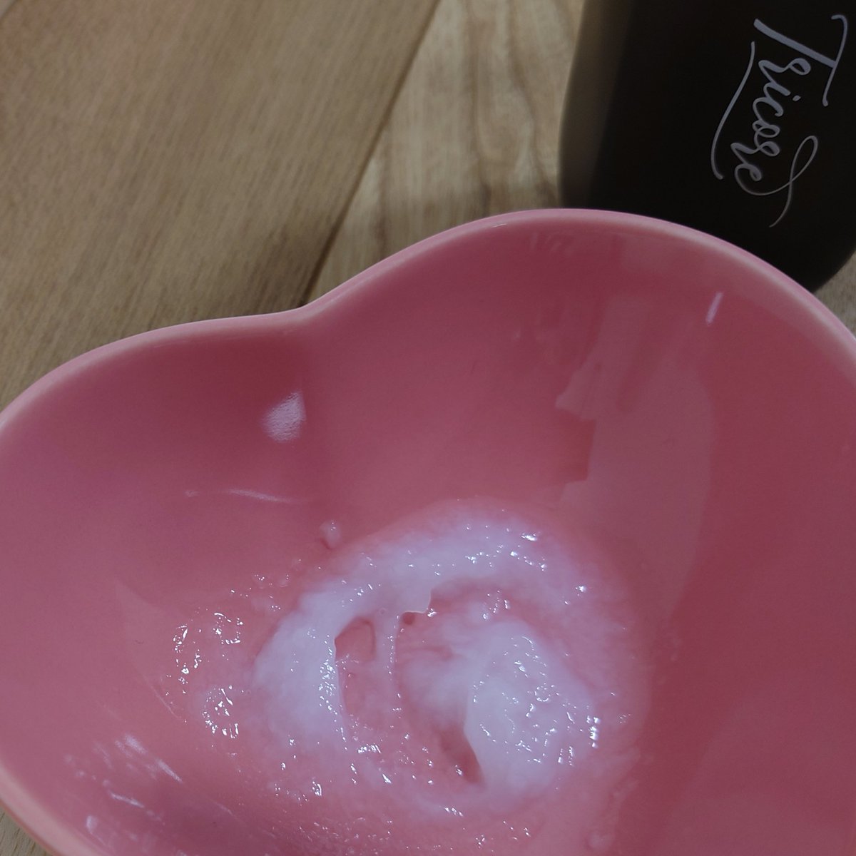 mihataabo's tweet image. 前々から気になっていた『Tricore温感ヘッドスパトリートメント』

はじめは透明の液体なのですが水を加えると乳化するところがとても面白いです♪
なめらかなテクスチャーです。

香りもとっても良い香り！

#PR
#tricore
#トリコレ#温感生トリートメント
#トリコレでちゅるん髪
#韓国コスメ