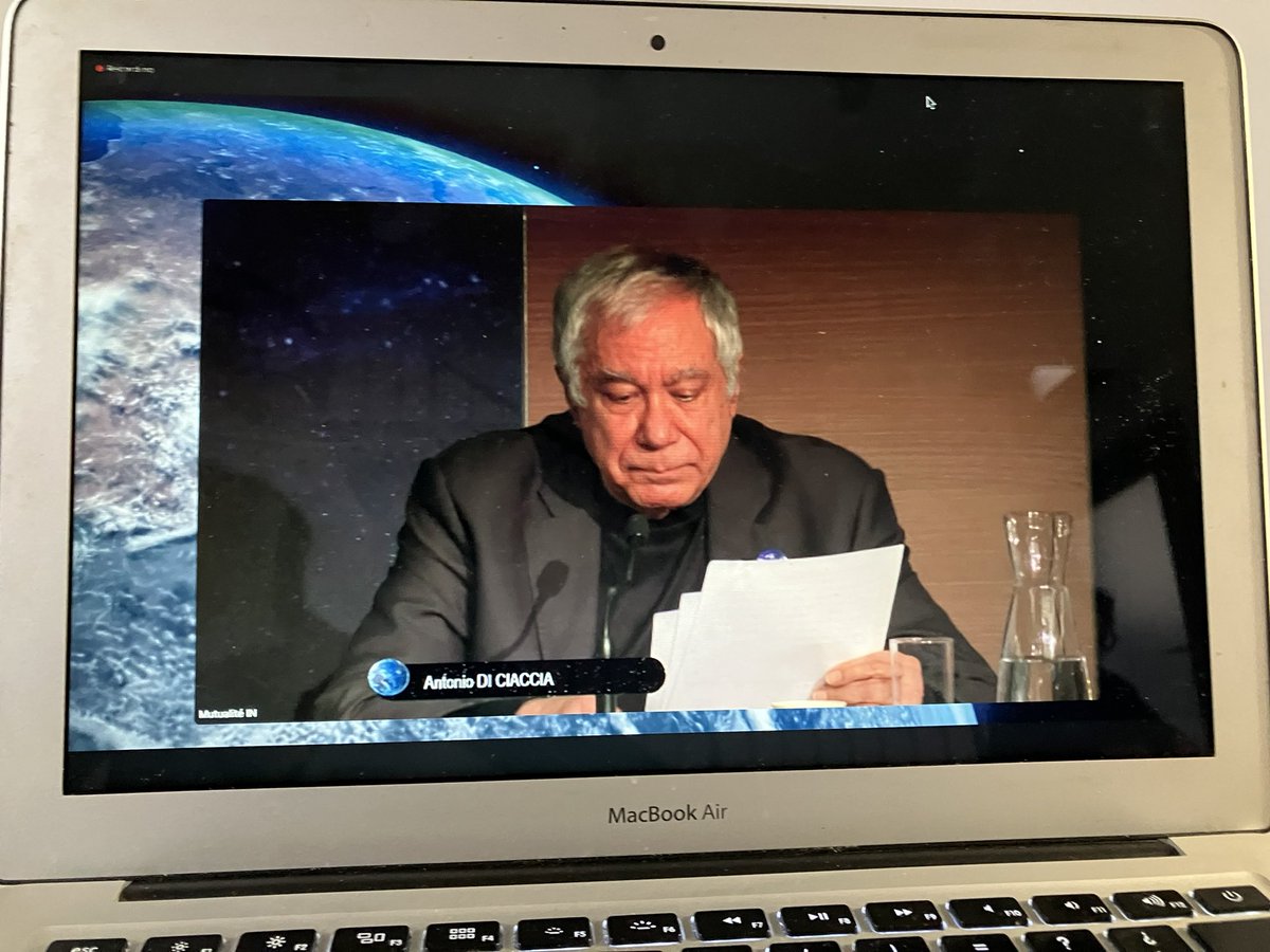 @AMP2024_fr <a href="/AMP2024_en/">“Everyone Is Mad”</a> <a href="/NLS_AMP/">New Lacanian School</a> <a href="/ECF_AMP/">ECF</a> <a href="/EOLacaniana/">EOL</a> <a href="/AMP2024_it/">"Tutti Sono Folli"</a> <a href="/AMP2024_es/">« Todo el mundo es loco »</a> @nelcf_amp <a href="/AdcRoma/">Antonio Di Ciaccia</a> ci propone la sua lettura 
di Giacomo Leopardi