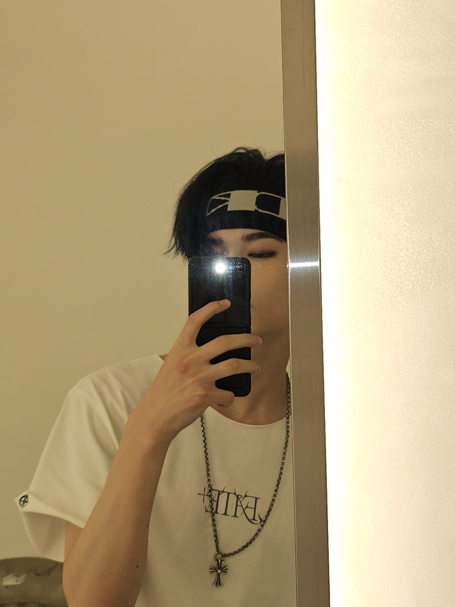 [ #니키’s Post ] 240225

#NI_KI: Seoul is the best🔥🔥🔥

<a href="/ENHYPEN_members/">ENHYPEN</a> <a href="/ENHYPEN/">ENHYPEN OFFICIAL</a> #ENHYPEN #엔하이픈