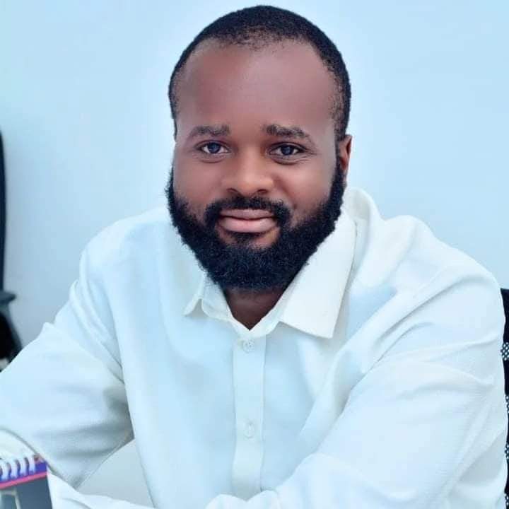 Hello,my name is  Williams,and I am a contestant in the
Accesspreneur NYSC Business Plan Programme at Cross River Camp sponsored by Access Bank Plc. Im going to be helping people sell their goods.
Please like and retweet this post.Thanks 🙏 
#MyAccessBank #Access_more  #Access