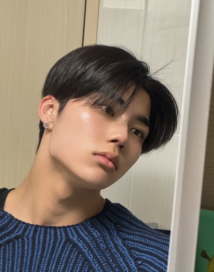 Monoghost_H's tweet image. Gunwook lore that I'm surprised Zeroses don't seem to know, a thread (I'll add more as I Remember):