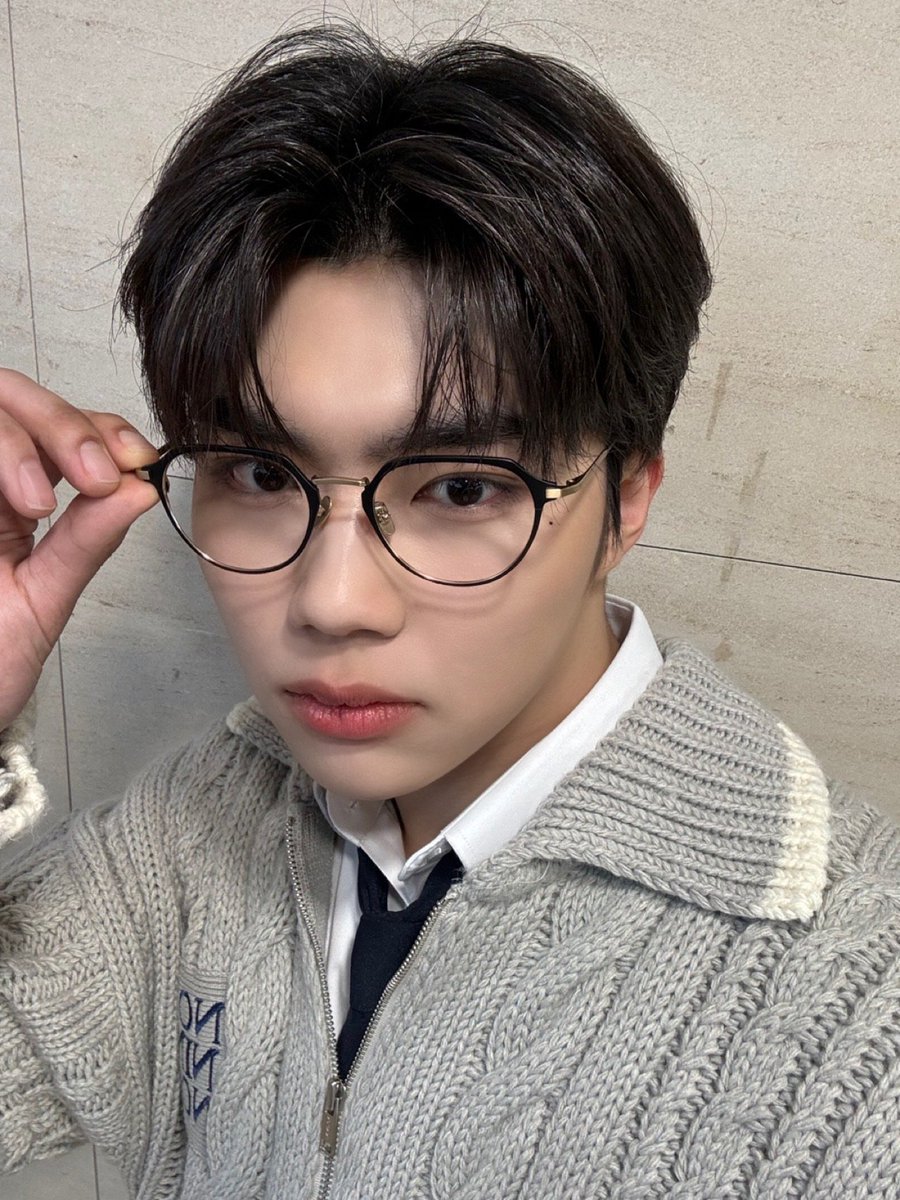 Monoghost_H's tweet image. Gunwook lore that I'm surprised Zeroses don't seem to know, a thread (I'll add more as I Remember):