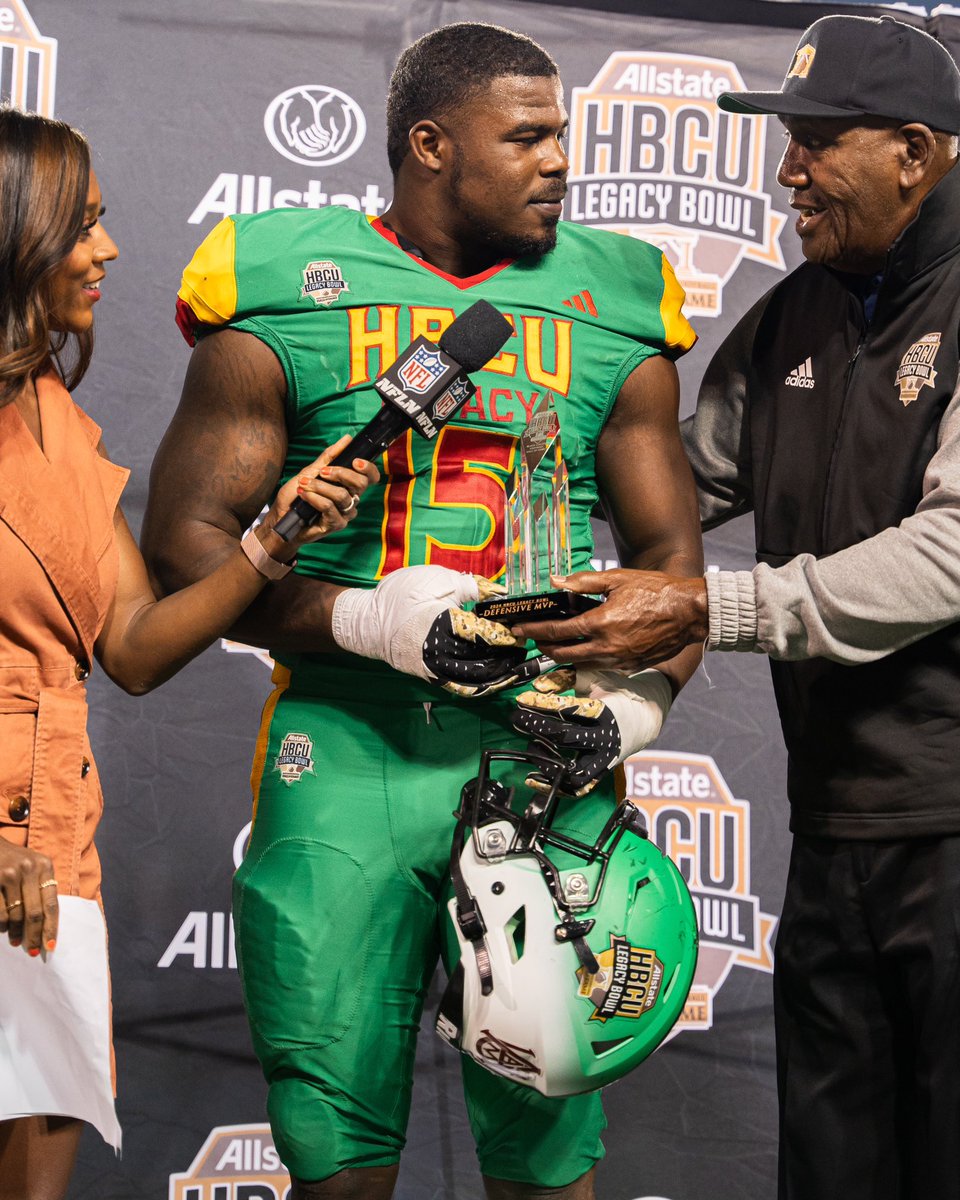 Congratulations to our defensive MVP Zareon Hayes of the @Allstate HBCU Legacy Bowl 🏅
