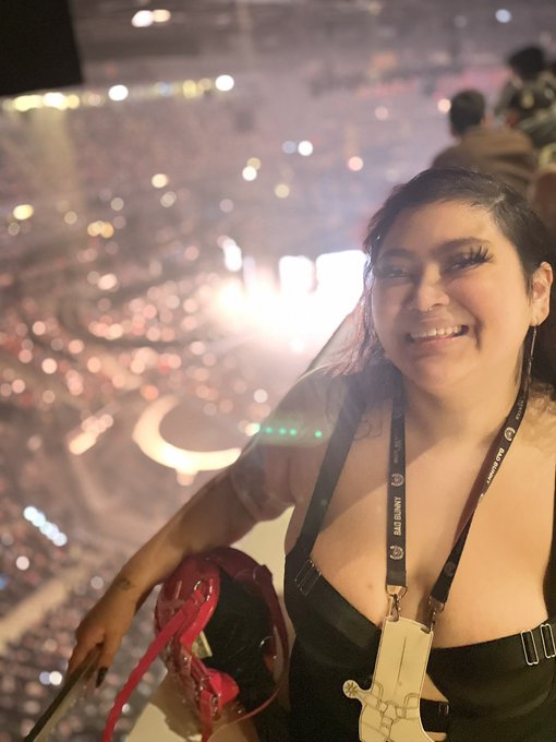 SAW MY BENITO BBY TONIGHT 🥹🥹🥹 #BadBunny https://t.co/RqyRmEbXup<a href="/tag/badbunny"class="tags">#BadBunny</a>