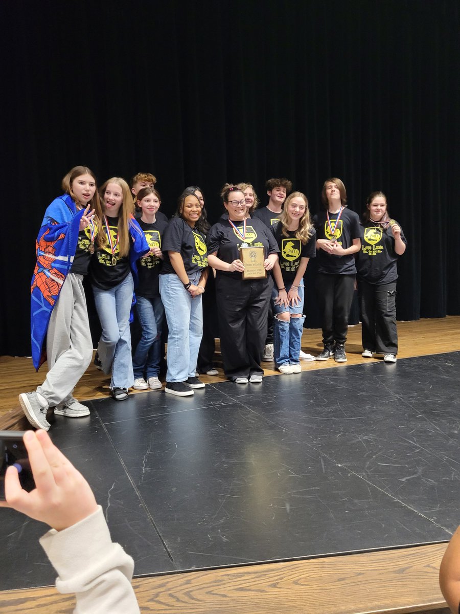 bowman6887's tweet photo. 3rd or nothing!! Amazing job for the LLMS OAP!!! I am so proud to say I was there with you! https://t.co/F9ehHpf8hv