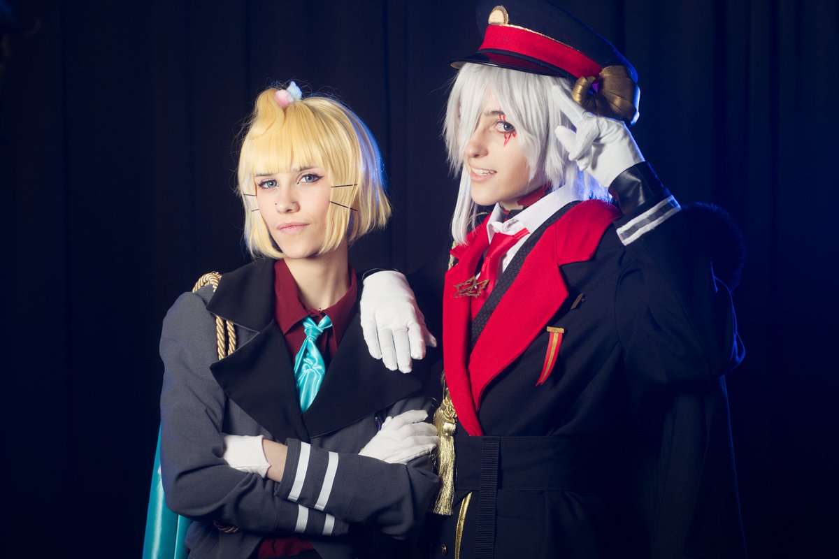 moonlight_coser's tweet photo. "Never fooled, gotta stay cool, smoke another cigarette"
Here are our first pics of the cosplays we did from the cover of Shadow and Truth done by #millieparfait and #FulgurOvid !
Hope you enjoy them and don't forget to stream it!
#fullybroken #artchivist #robeplay #famillie https://t.co/89pAm4Orvd