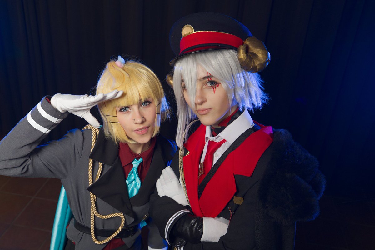 moonlight_coser's tweet photo. "Never fooled, gotta stay cool, smoke another cigarette"
Here are our first pics of the cosplays we did from the cover of Shadow and Truth done by #millieparfait and #FulgurOvid !
Hope you enjoy them and don't forget to stream it!
#fullybroken #artchivist #robeplay #famillie https://t.co/89pAm4Orvd