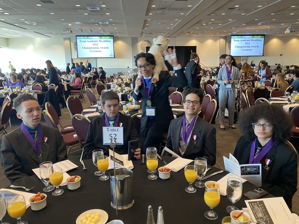 MRHS Academic Decathlon Team Page tweet media