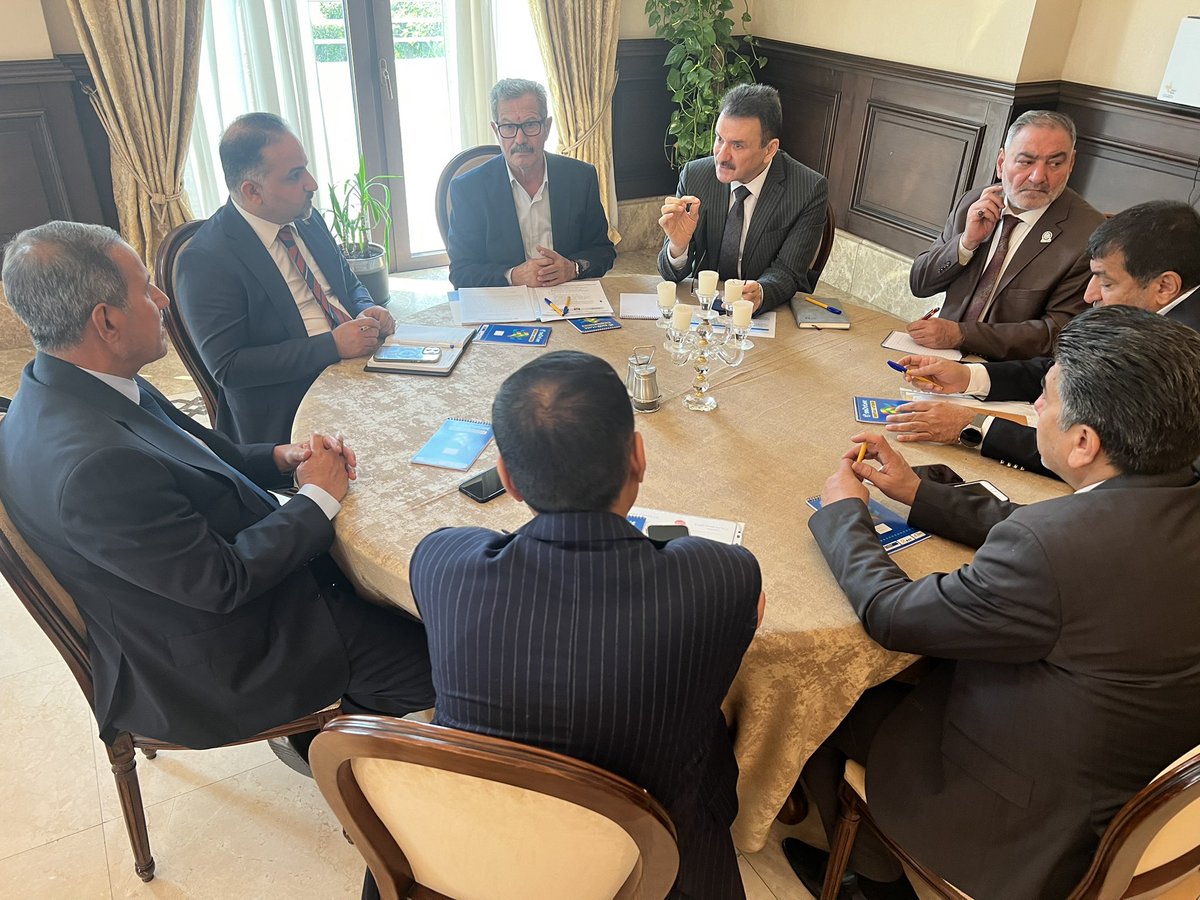 ofesd241's tweet photo. شاركت مؤسسة أصول للتطوير الاقتصادي والتنمية المستدامة في ورشة العمل المخصصة لدعم الصناعات الوطنية بحضور دولة رئيس مجلس الوزراء المحترم مع حضور حكومي رفيع المستوى، بهدف تعزيز الدعم المقدم للمدن السكنية الجديدة والانتقال التدريجي نحو الصناعة المحلية. https://t.co/0JS7wrVcw7