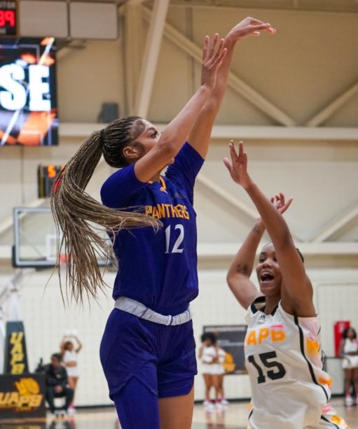 #WinterHaven HS (FL) alum &amp; #PVAMU #Panthers G Kayla Smith (<a href="/KaylaBrianna_VI/">Kayla Smith</a>) vs #UAPB

20 PTS | 2 STLS | 4-7 3 PTS

<a href="/PVAMU_WBB/">Prairie View A&M Women's Basketball</a> | <a href="/theswac/">Southwestern Athletic Conference</a>