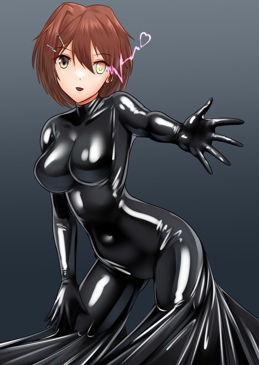 #古鷹進水日  
#古鷹生誕祭2024  
古鷹黒インナー装着中 