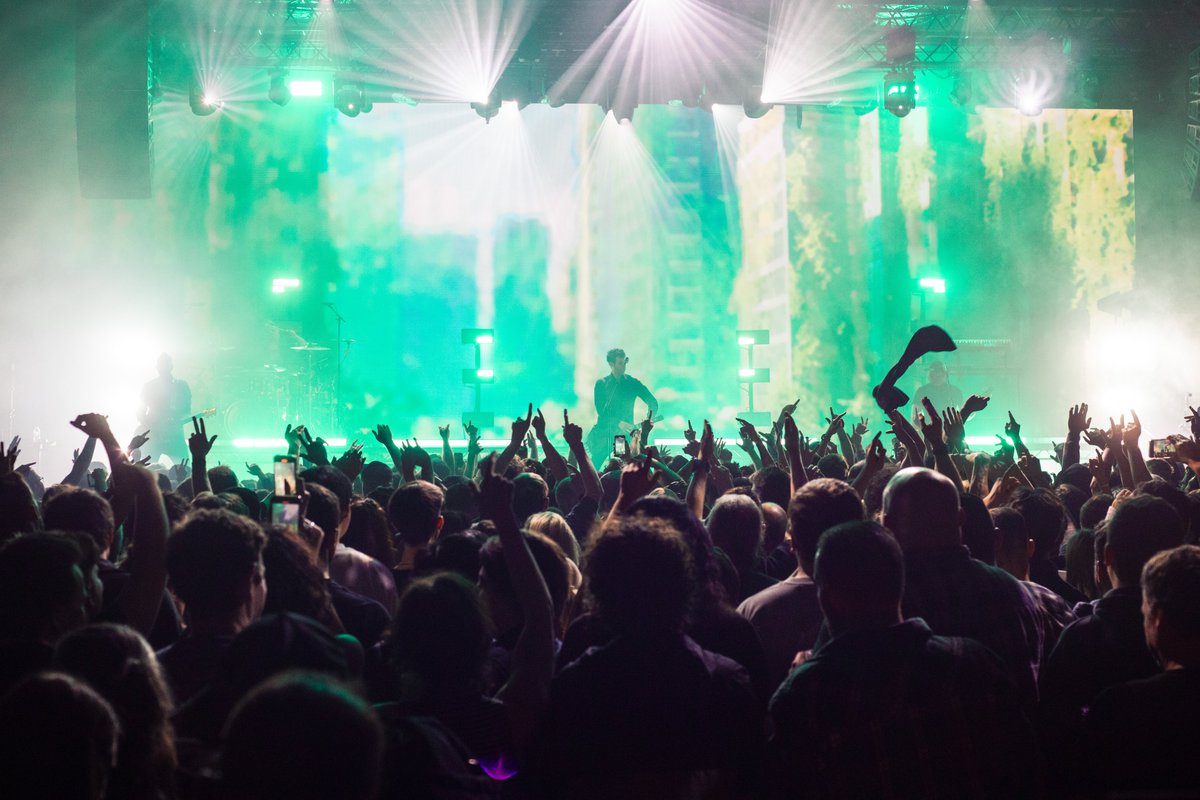 Pendulum tweet media