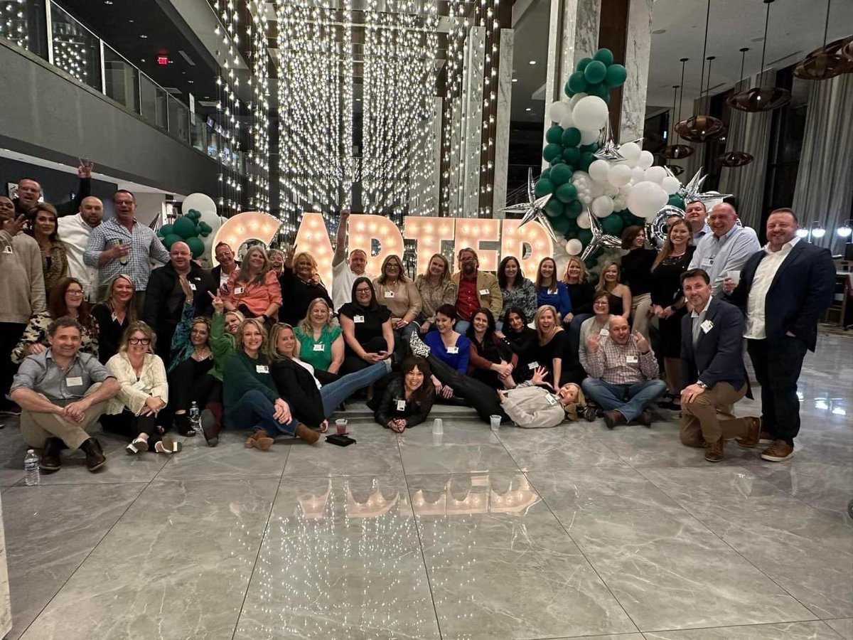 dsmith9875's tweet photo. Had a great time at the Class of 93 reunion https://t.co/RYZYe6iLPz