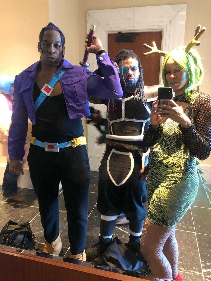wendellwpii's tweet photo. Next up for #29daysofblackcosplay is Future Trunks. Huge shoutout to the artist @jayel96 for the inspiration for this look #FutureTrunks
#Trunkscosplay #dbz #DragonBall #dbzcosplay #Wendellcosplays #cosplayandlocs #cosplayersofinstagram #cosplayvscharacter https://t.co/2yR356I7em