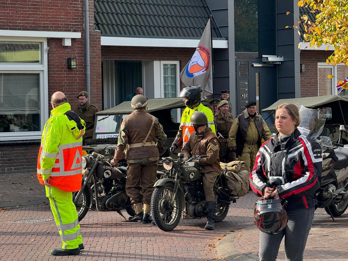 The Dutch Polar Bears Foundation tweet media