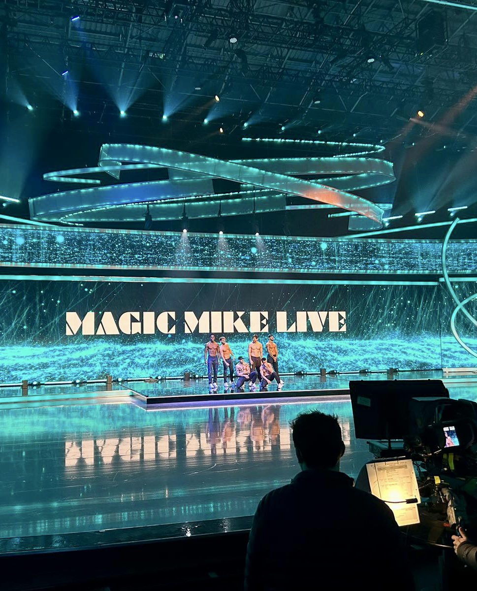 Magic Mike Live London (@magicmikeldn) on Twitter photo Bringing that fire to Dancing On Ice ❄️
Tune in to <a href="/dancingonice/">Dancing on Ice</a> TONIGHT for a very special treat 🔥 Bringing that fire to Dancing On Ice ❄️
Tune in to <a href="/dancingonice/">Dancing on Ice</a> TONIGHT for a very special treat 🔥