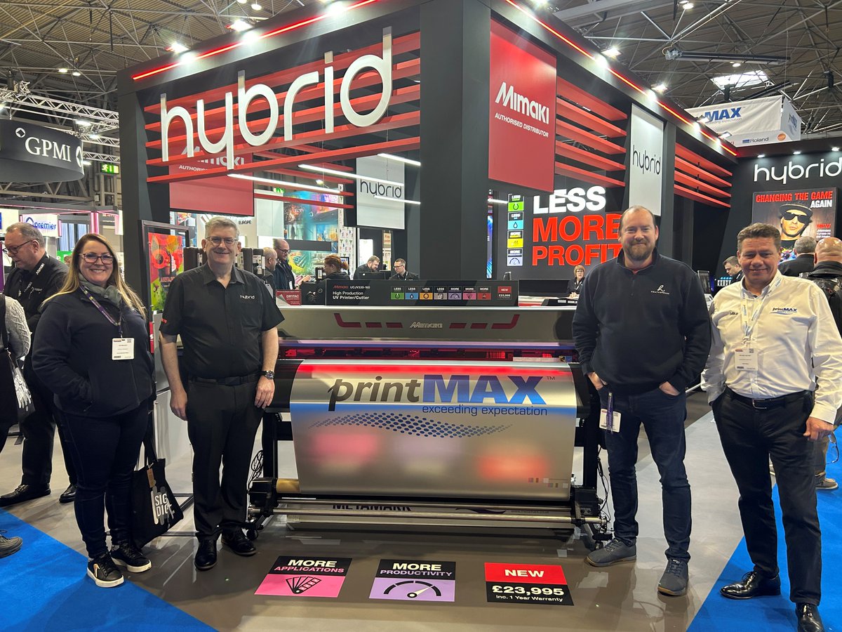 A great first day at Sign & Digital UK. Heatherbank Print has invested in the Mimaki UCJV330-160 from Hybrid's resellar partner, printMAX! It's the first of this model to be sold in the UK... Congratulations to all involved 🎉🙌 @HeatherbankP
