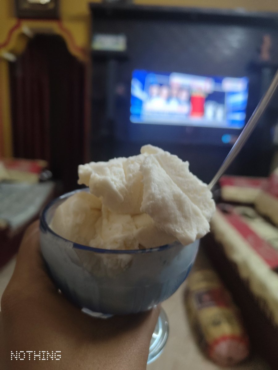 Cinema_Vamsha's tweet image. Ee hot hot weather ge cool cool ice thinnana en anthira
#MiddleClassLife
#IceCream