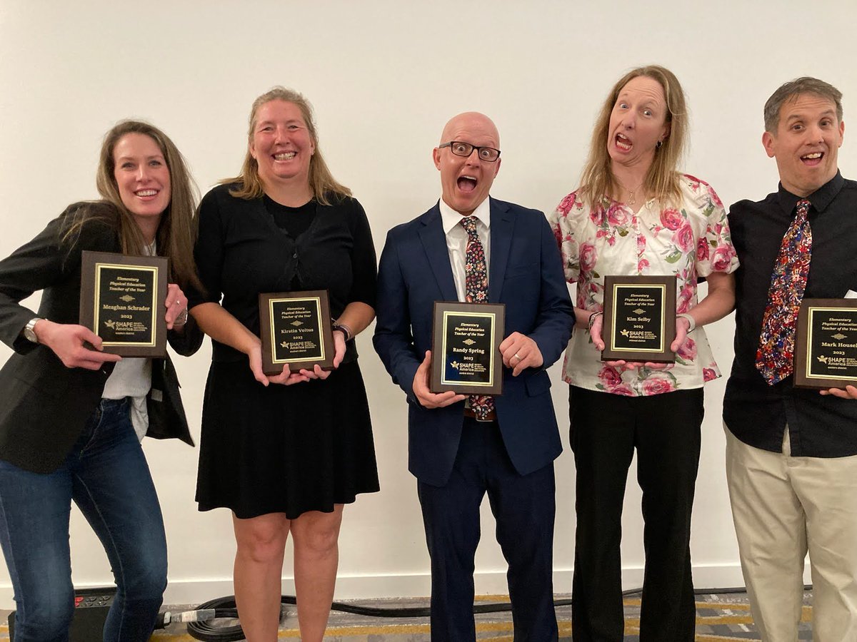 HouselPhysEd's tweet image. So pumped for #SHAPECleveland. Presenting with my mentor @candypeguy on 3/12 at 8am and 3/14 at 12pm. I am also presenting with my TOY family on 3/13 at 10:45. So pumped for this!! @SHAPE_America @SHAPENJ #phsyed