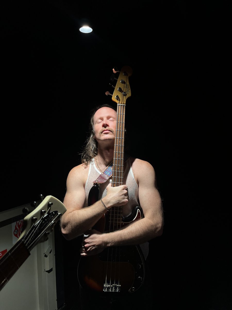 YourBaroness's tweet photo. Happy Birthday, Nick!! 🎸🍻🥳🥳

📷1: @thetinfoilbiter https://t.co/yOrJXdzu3E