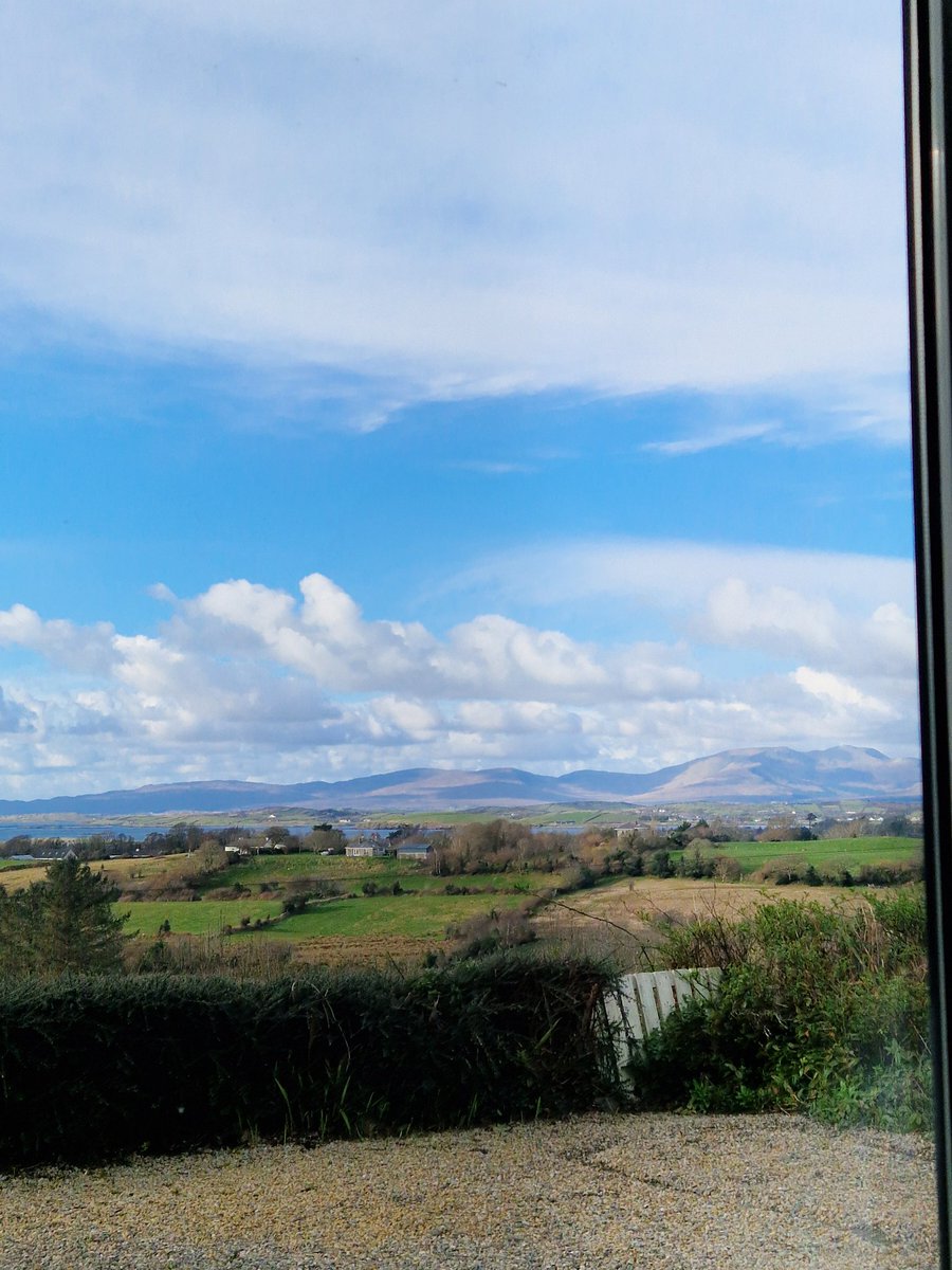 Beautiful views of Westport 💕

#Ireland #FamilyTime #WestofIreland