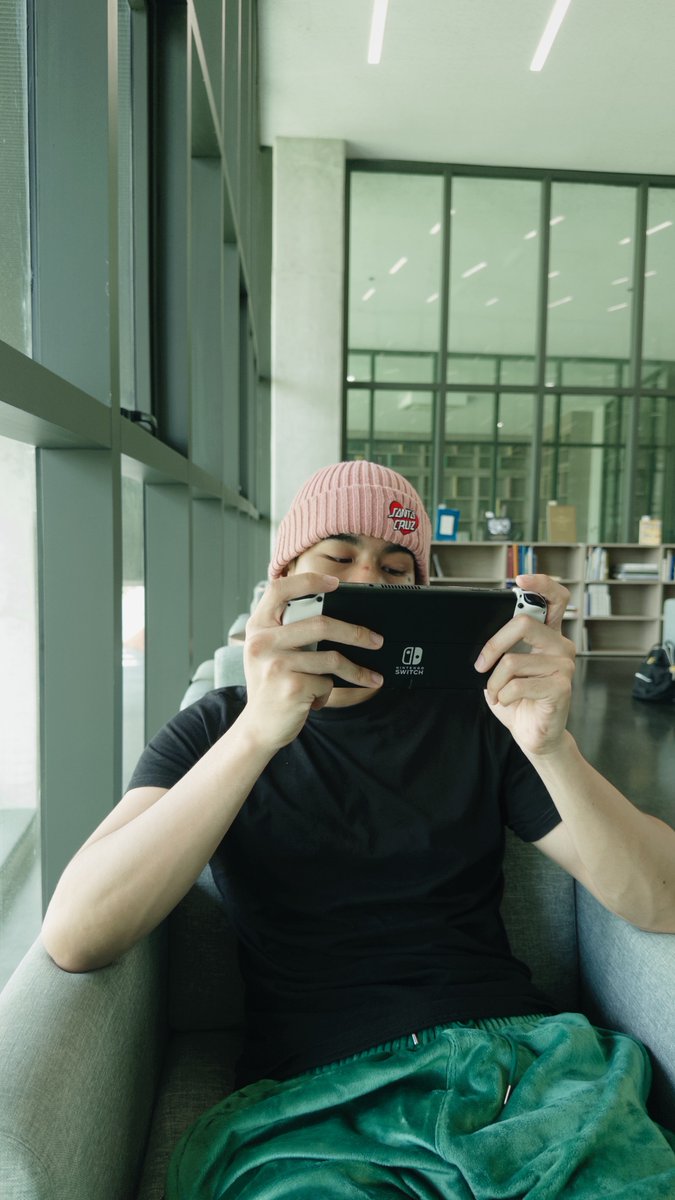 _offmu's tweet image. อะตอม 20 ยังฮอตขนาดนี้ 21 จะขนาดไหนน้อ~~

@ittiphun3
#Atomixboyz #atomnathaphop