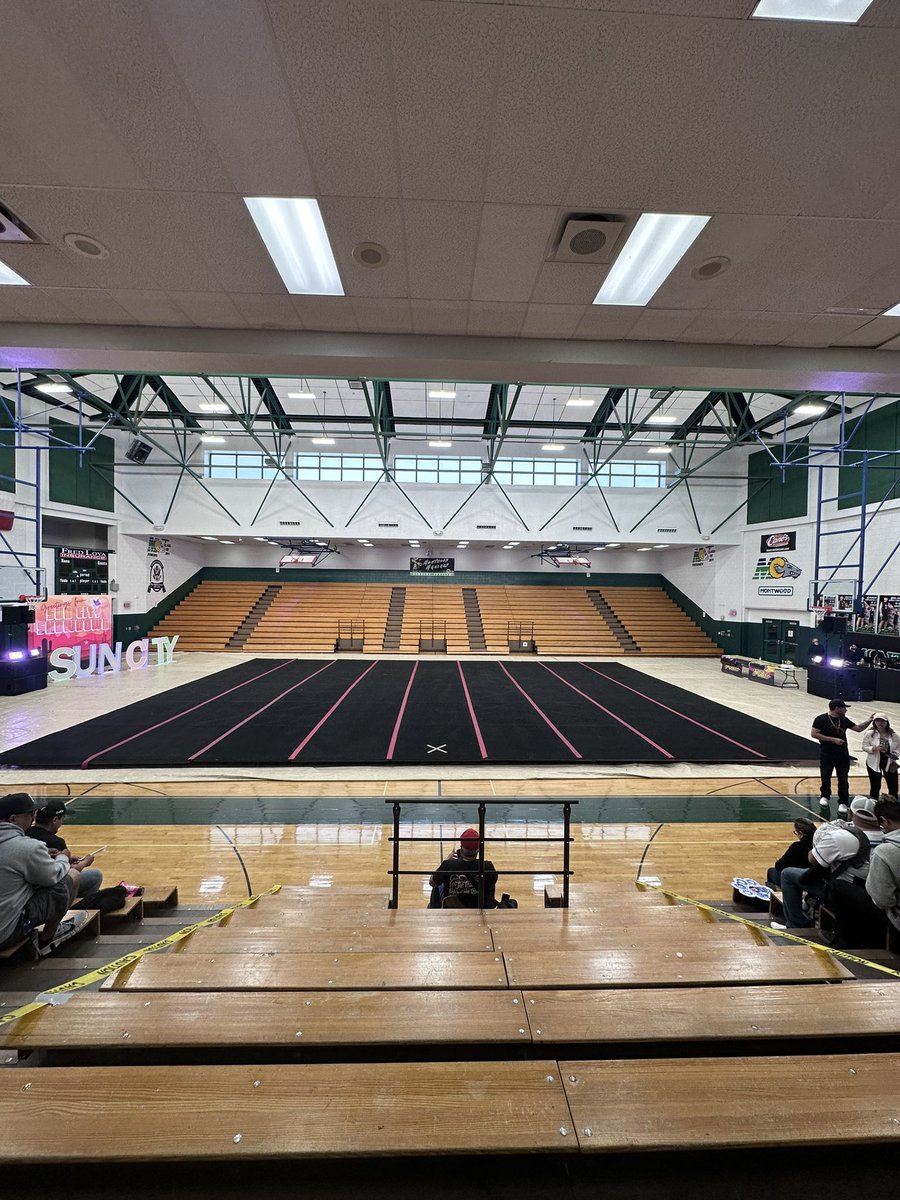 Getting started at the 2024 Sun City Showdown! 🏆🌵✨