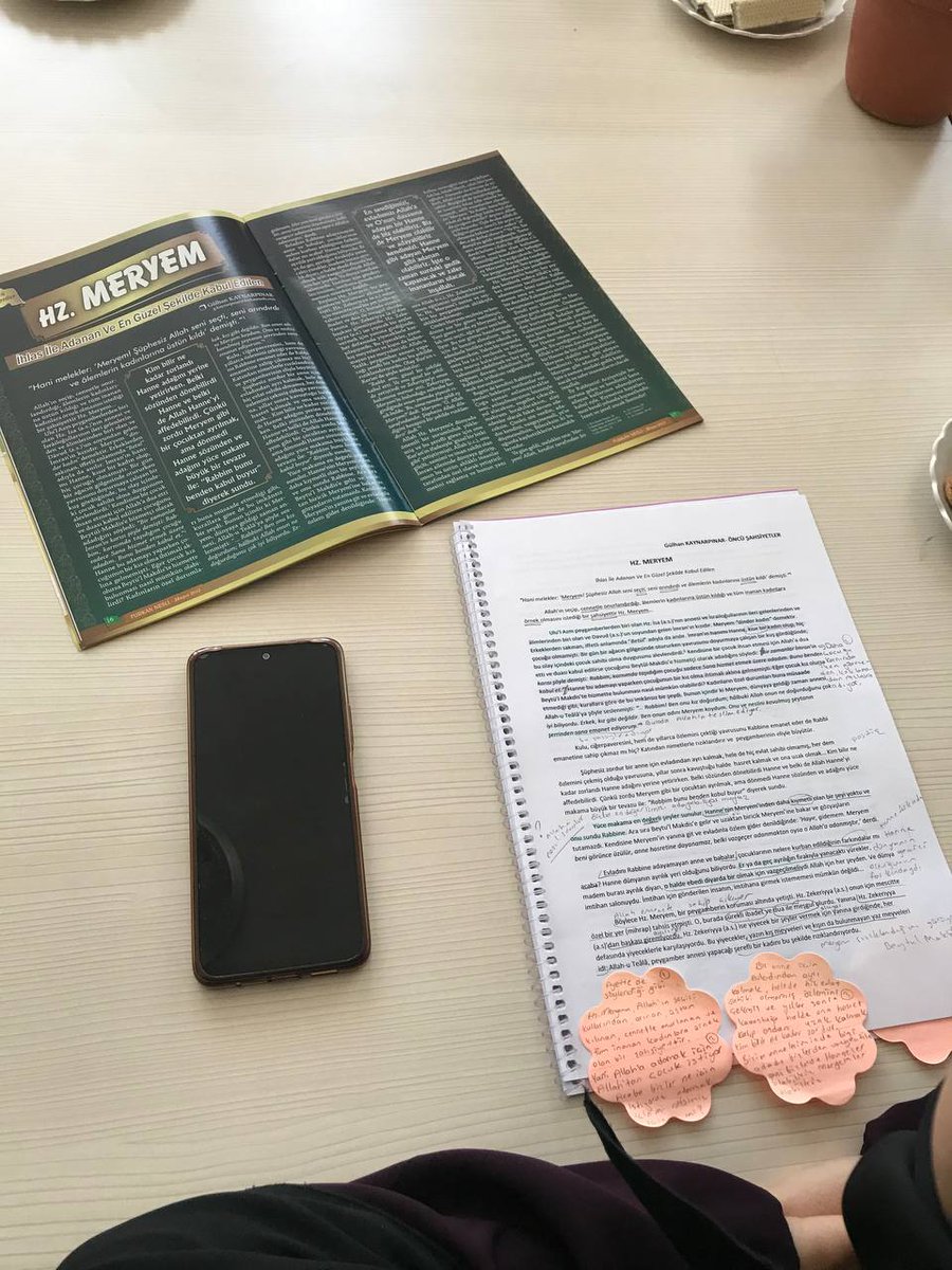 fvaysekrc's tweet photo. @nebevi_nesil @furkannesli @furkannesliokur @ryhnsro @birrokur @SukeynaKasrg @Gulsahoztekin01 @KarakusZehraa Böyle samimi bir ortamda bulunduğum için hamdolsun.🙂
#FurkanNesliOkuyoruz https://t.co/zMEYzbKach
