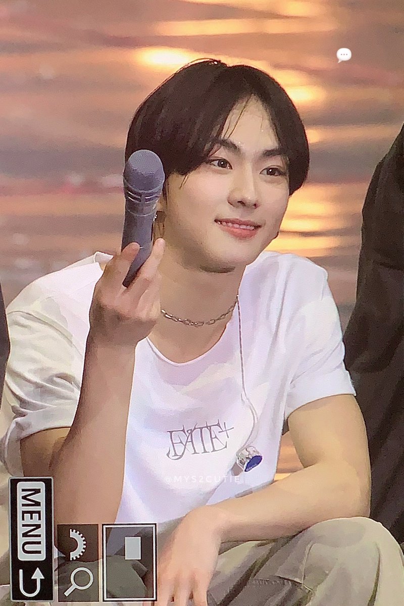 mys2cutie's tweet photo. 240225 FATE PLUS

#정원 #JUNGWON #엔하이픈 #ENHYPEN
@ENHYPEN_members @ENHYPEN https://t.co/VBM0lMSPTM