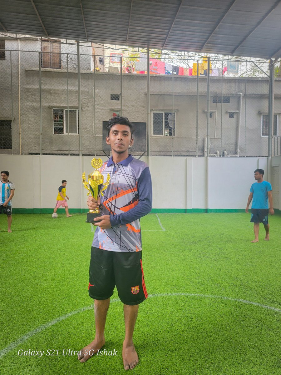 champion !🏆 #football All hail the champ! Trophies are given to winners, but these are for everyone who made it happen. We’re all winners today. #footballers #indoor #playground #game #mdishakrahman #mdishakrahmanmd #player #win #championship #champion #dhaka #bangaldesh