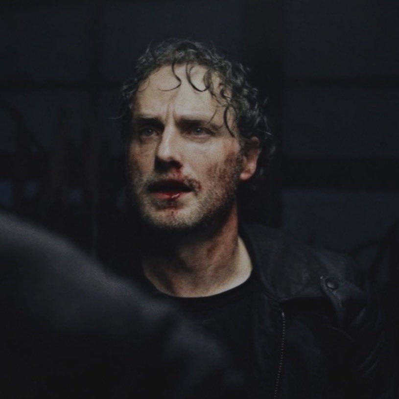 ricksprickk's tweet photo. bloody rick grimes is sooo back https://t.co/OdEn6GgclK