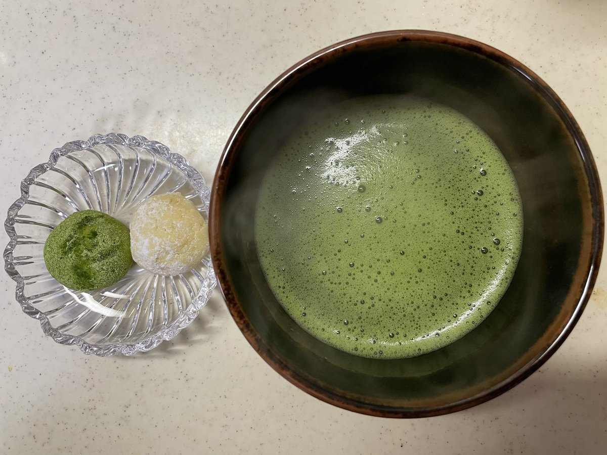 frs_hirakata's tweet photo. 作った #ブールドネージュ を味見しました🍵✨
#bouledeneige
#茶好連
#木漏れ日のお茶会
#木漏れ日のお抹茶
#塾講師飯テロ部
#塾講師喫茶部
#塾講師菓子テロ部
#塾講師スイーツテロ部
#塾講師ぼっちっ茶部
#丸久小山園
#我流茶道
#バレンタイン祭2024
#大遅刻バレンタイン
#バレンタイン狂騒曲第214番 https://t.co/V3TYdbtluf