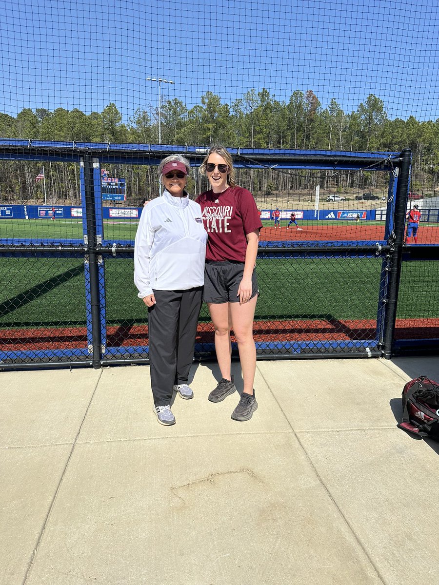 Always happy to see our alums on the road! Thanks Jessie for coming out to watch the Bears this yesterday and bringing your team!