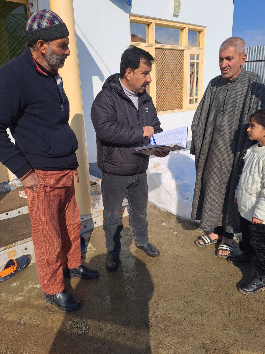 edhandwara's tweet photo. Pay or Face Disconnection https://t.co/zc7dcWCrTr