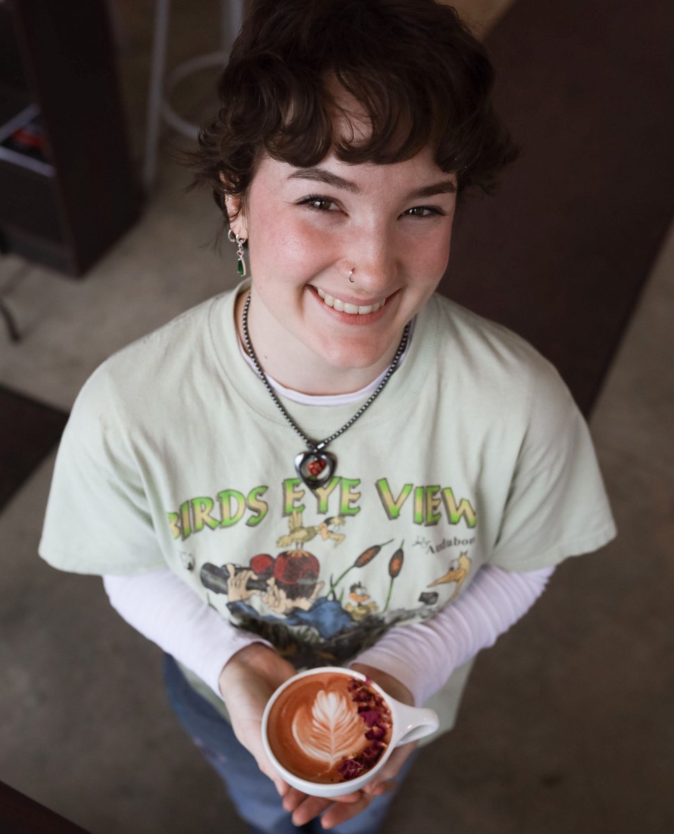 Revel77's tweet image. We&apos;ve still got the Red Velvet latte! Enjoy one today!

#ArtisanCoffee #LocalRoasters #ThirdWave #espresso #latte #CoffeeAddict #CoffeeLovers #Spokane #ShopLocal #SipLocal