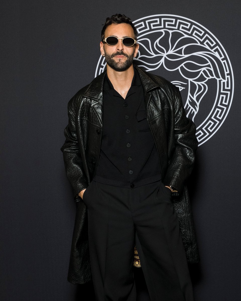 Versace tweet picture