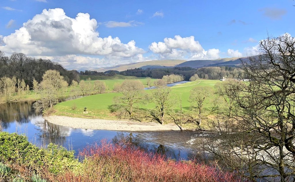 #KirkbyLonsdale ☀️🤗