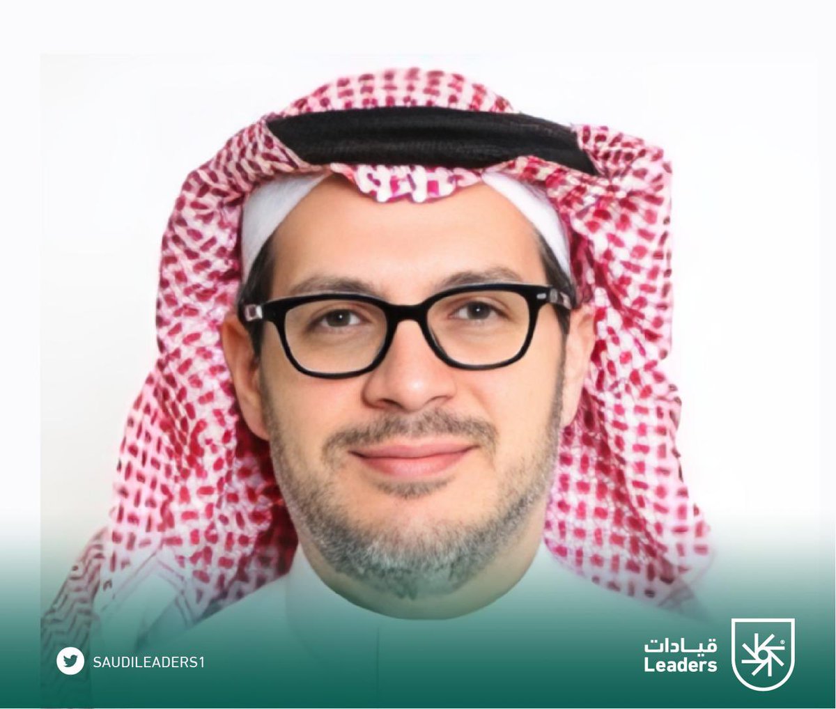 الدكتور طريف بن يوسف الأعمى إبن جامعة الملك عبدالعزيز المتفوق الذي أنهى مرحلة البكالوريوس الأول على دفعته في كلية الطب مع مرتبة الشرف ونال جائزة الطالب المثالي بالجامعة و عاد اليوم للجامعة رئيسًا لها بعد صدور موافقة المقام السامي بتعيينه رئيسًا لجامعة الملك عبدالعزيز .

◉ يحمل
