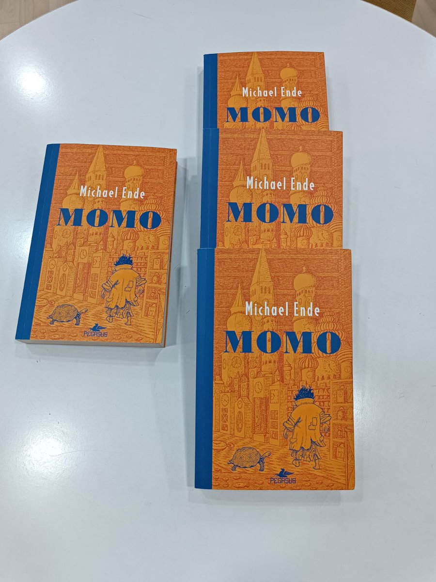 Kitap Okuma Halkası grubumuzla 
📚Kitap Cafemizde 
Michael Ende’nin “Momo” adlı eserinin kritiğini yaptık 💬
Yeni aldığımız kirabın kritiğinde görüşmek üzere sözleştik 🙋‍♀️
#KitapOkumaHalkaları