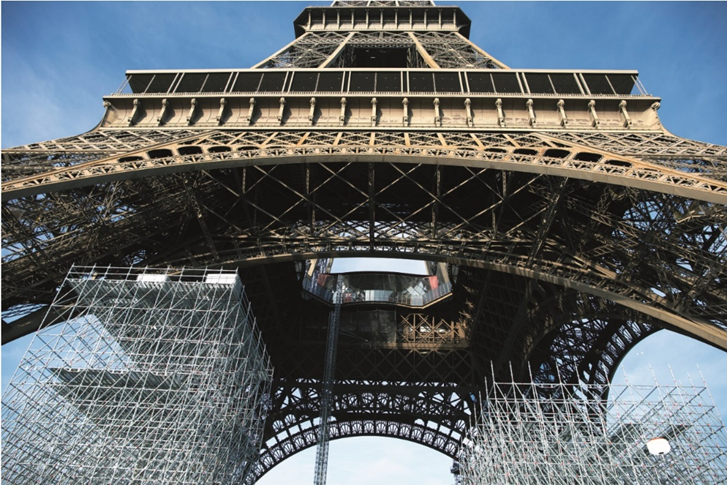 L’état de la Tour Eiffel est très commenté depuis quelques jours. Peu d’experts #corrosion se sont exprimés donc je vais vous expliquer ce qu’il en est et comment procéder pour la repeindre Parce que rouille ne signifie pas risque de dégradation de la structure #Thread 🧵