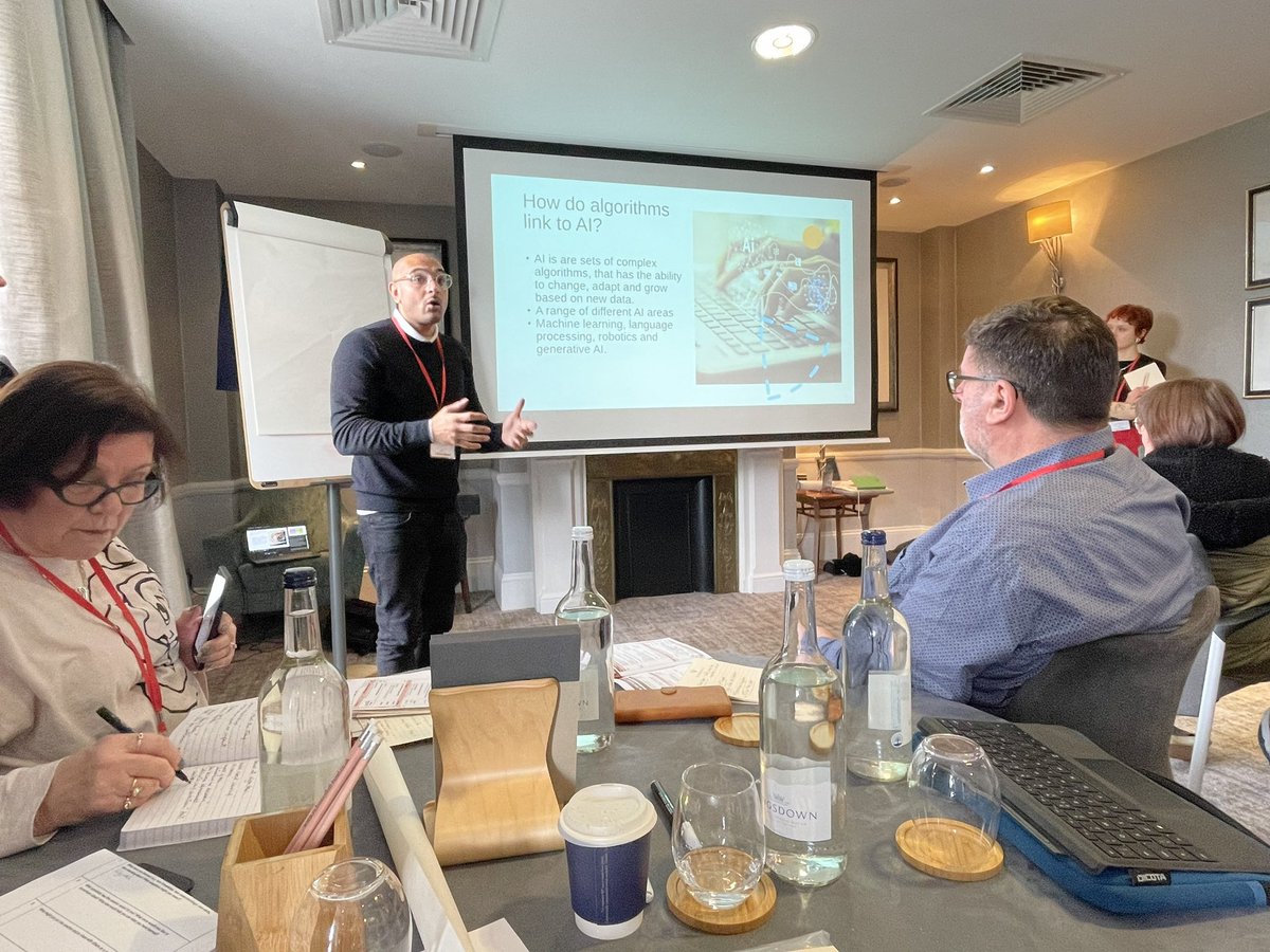 Five Nations Wales tweet media