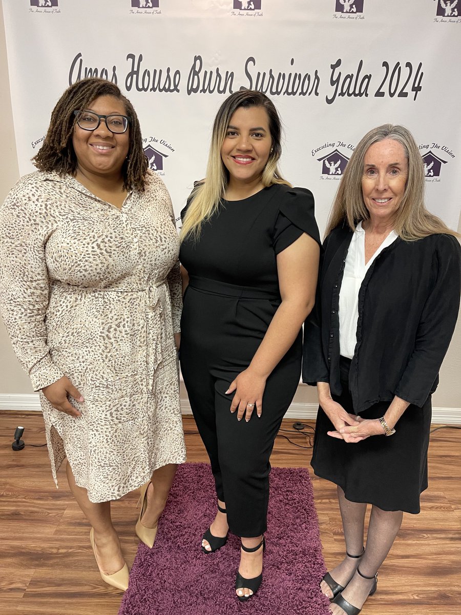 Thank you <a href="/hcfmo/">@hcfmo</a> for joining the NFSA table at the Amos House Burn Survivor Gala ⁦<a href="/Chiefllc/">Laurie L.Christensen</a>⁩ <a href="/NFSAorg/">NFSA</a>⁩