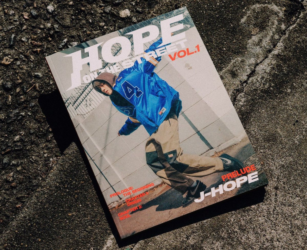 HOSEOK HOPE ON THE STREET ALBÜM ÇEKİLİŞİ

 7.geleneksel çekilişime hoşgeldiniz 🥹 Kazanan kişiye 1 adet hope on the street albüm verilecektir.Şartlar;
-Bu tweet’i RT’lemek
-Beni ve <a href="/G0LDENCF/">jas|| sante day!!</a> hesabını takip etmek
-Postun altına en az 1 arkadaşınızı etiketlemek

BOŞ ŞANSLAR 🥹🩵