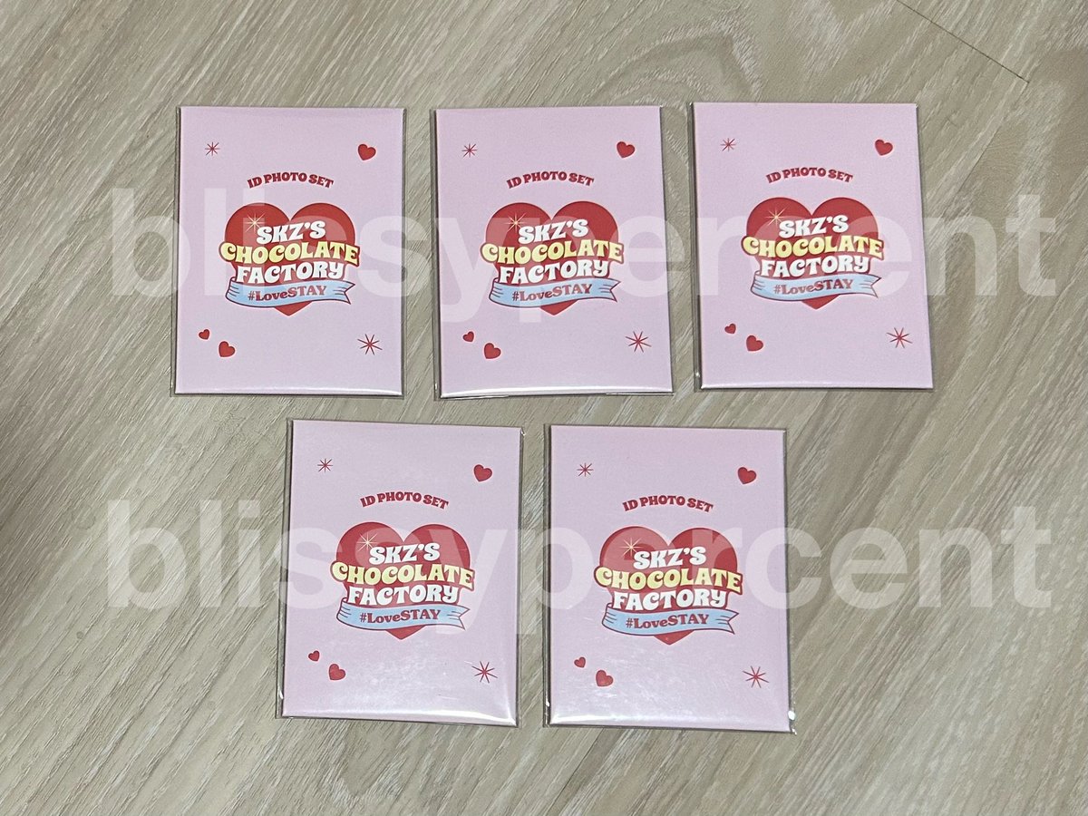 blissypercent's tweet photo. ꒰พร้อมส่ง ꒱ SKZ'S CHOCOLATE FACTORY GOODS (เลือกพลร.ได้)

=͟͟͞͞♡ อันละ 230

📮ค่าส่ง 30

♡ สั่งซื้อ dm.

#ตลาดนัดเด็กหลง #ตลาดนัดstraykids https://t.co/3Y2QPguIdk