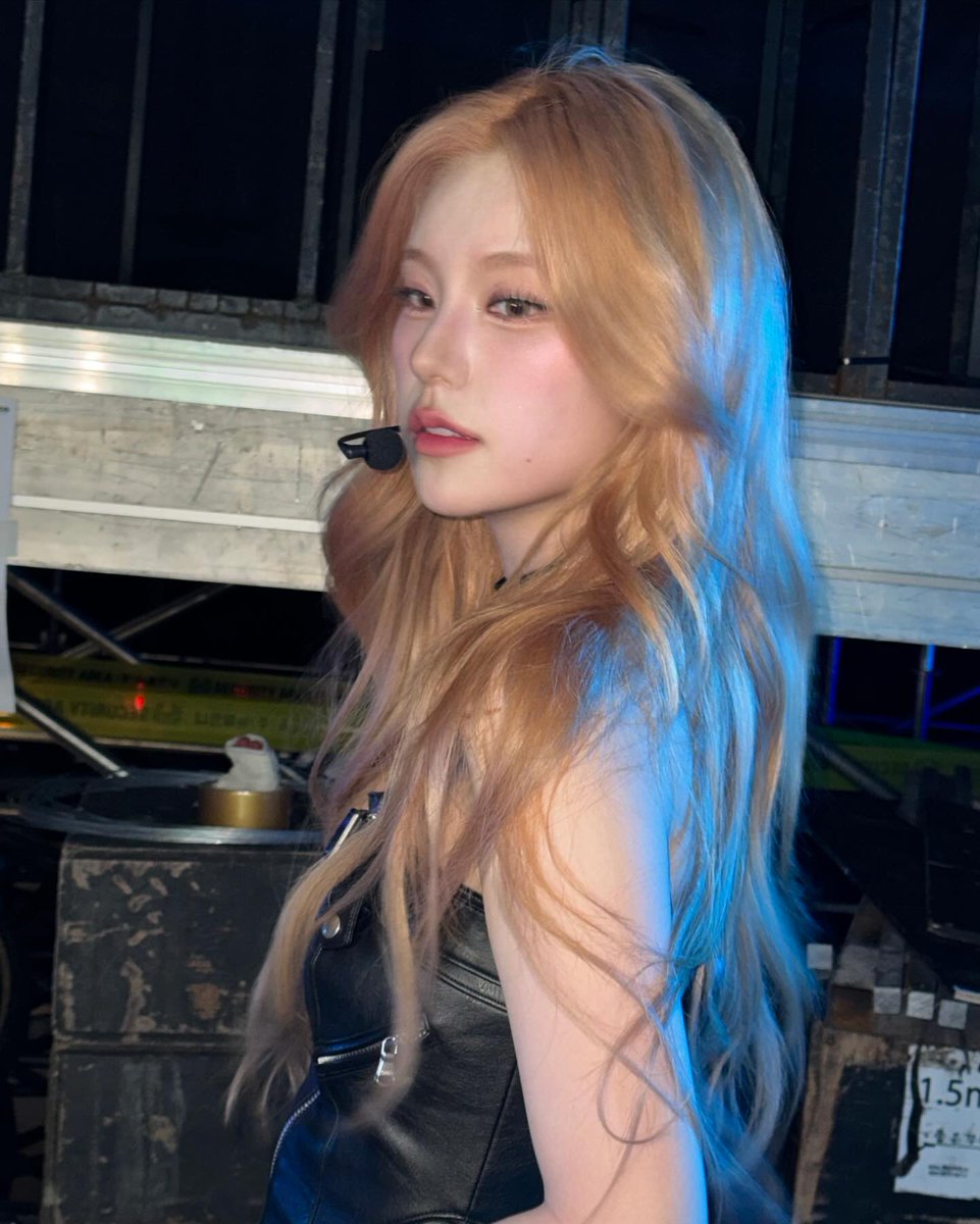 “ yezyizhere ” 예지인스타미녀의맛