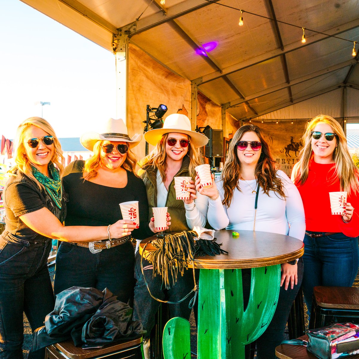 Cheers to one last Sunday Funday on the Fairgrounds! 🍻 #SARodeo75